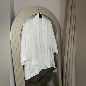 white waterfall thin jacket